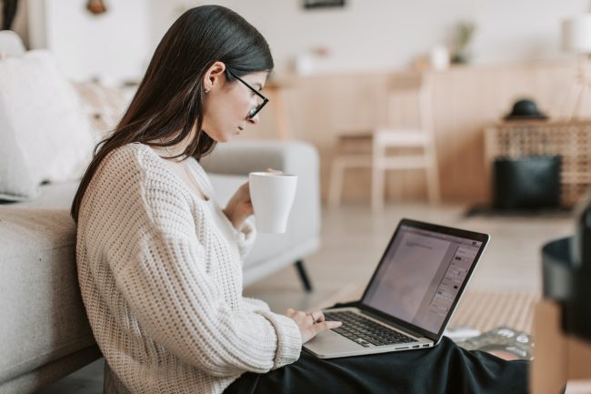 Why Do Students Prefer to Do My Assignment Services in the UK?