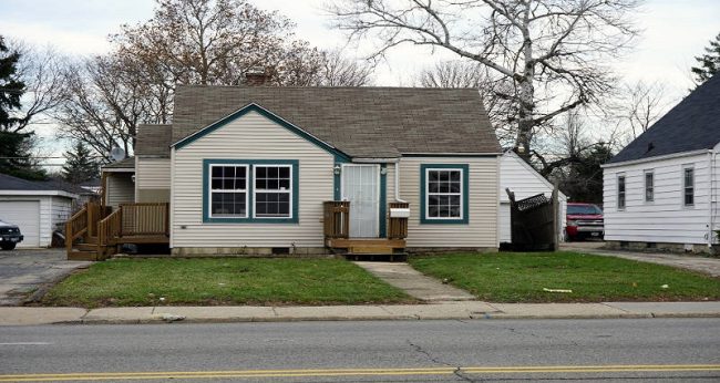 Broken window repair near me