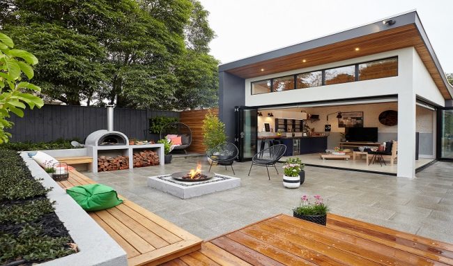 Silvertop Ash Decking Melbourne